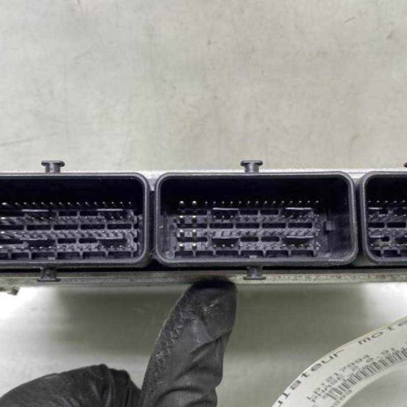 Calculateur moteur RENAULT CAPTUR 1 Photo n°3
