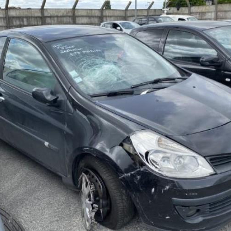 Boitier UCH RENAULT CLIO 3 Photo n°4