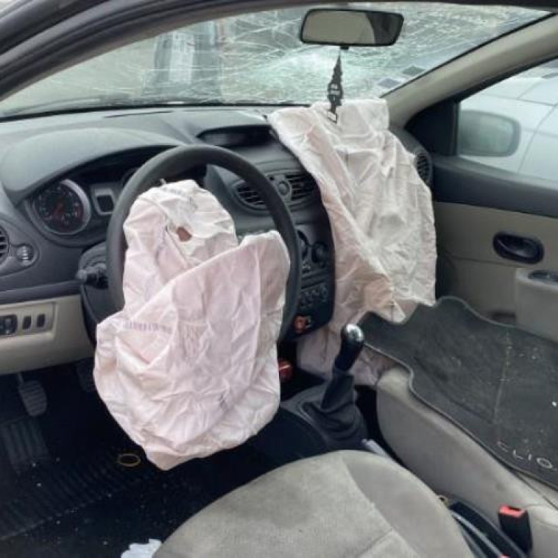 Boitier UCH RENAULT CLIO 3 Photo n°20