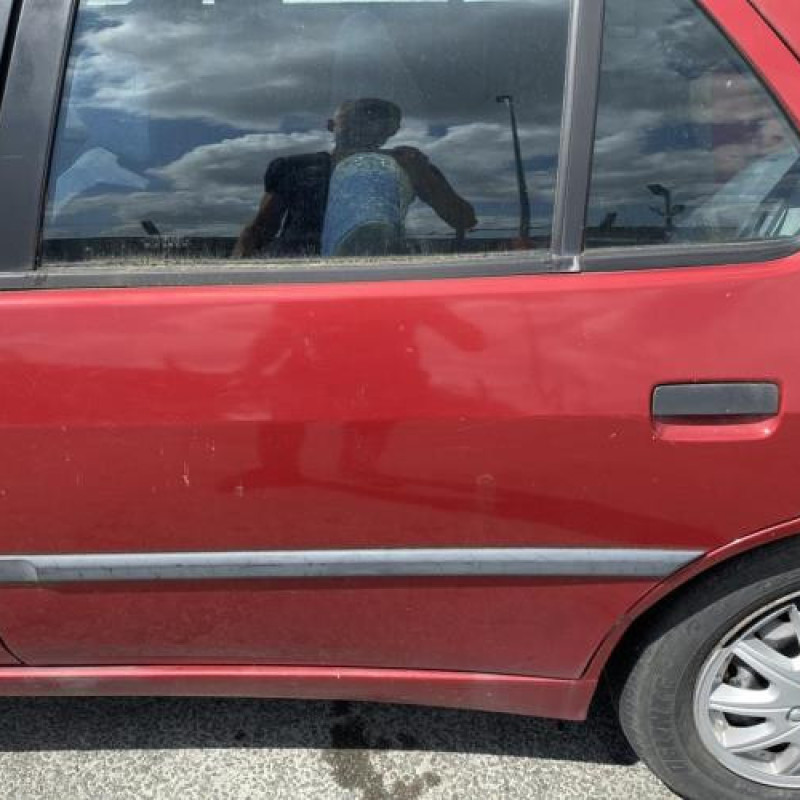 Bouton de warning PEUGEOT 306 Photo n°13