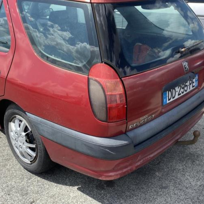 Bouton de warning PEUGEOT 306 Photo n°15