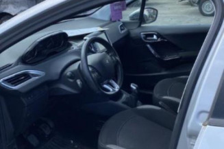 Boitier BSI PEUGEOT 208 1