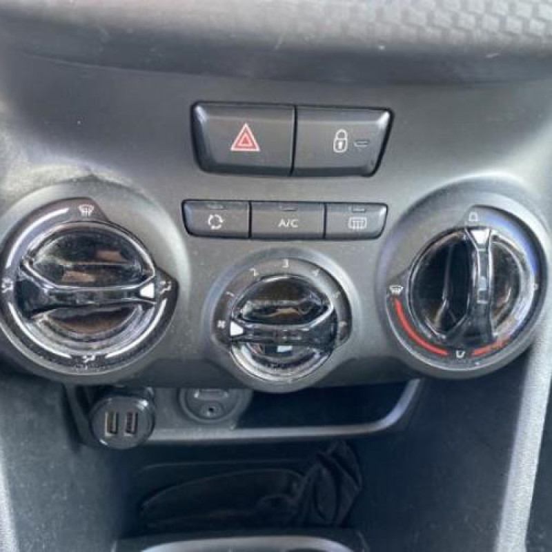 Boitier BSI PEUGEOT 208 1 Photo n°9