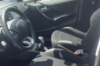 Boitier BSI PEUGEOT 208 1