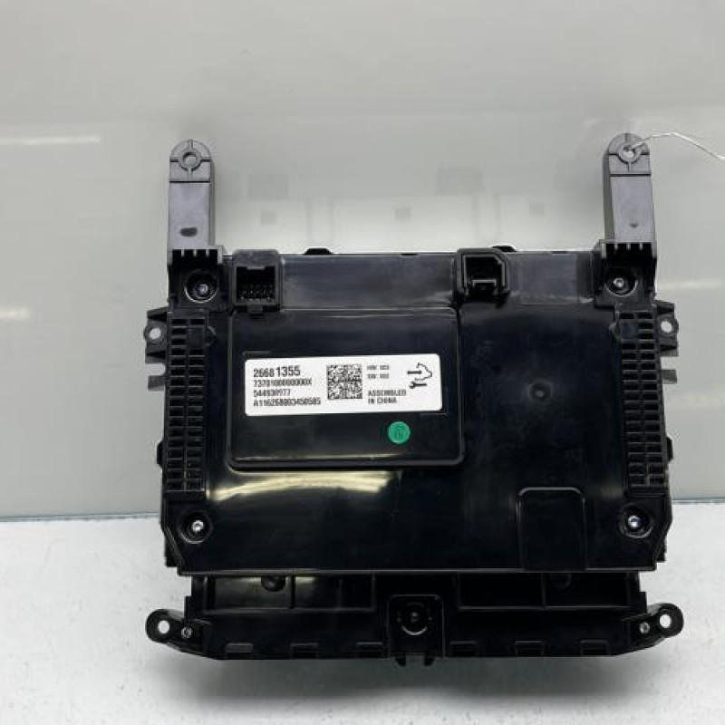Ecran GPS OPEL INSIGNIA 1 Photo n°4