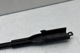 Bras essuie glace avant gauche MERCEDES CLASSE B 245