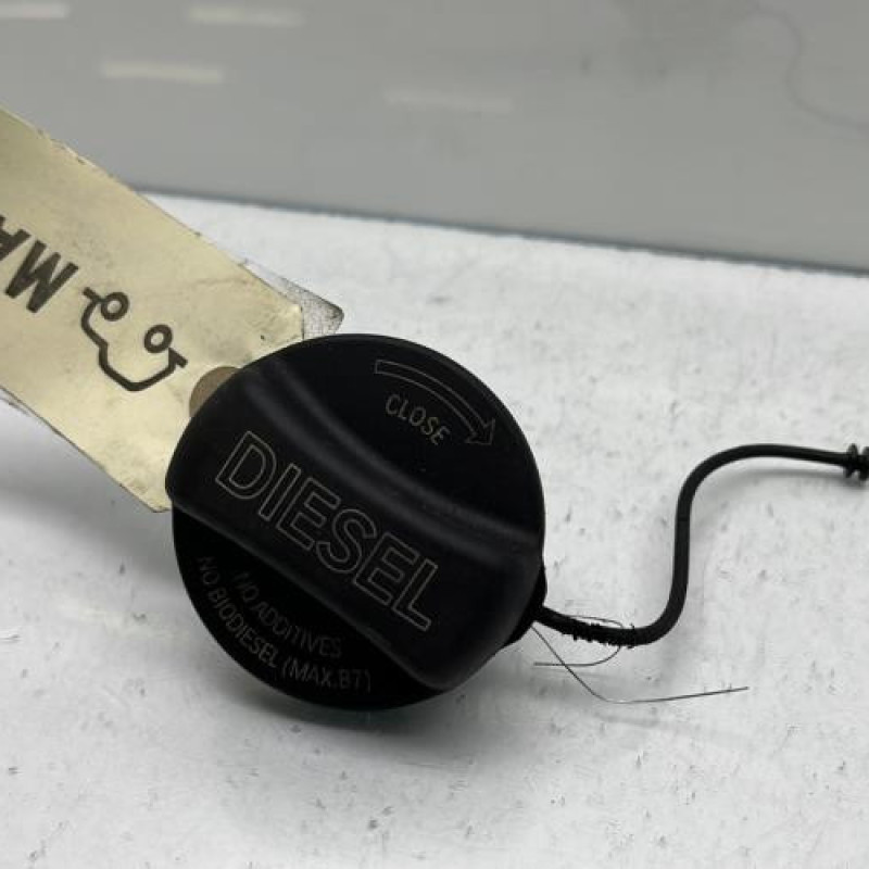 Bouchon de carburant BMW X3 F25 Photo n°1
