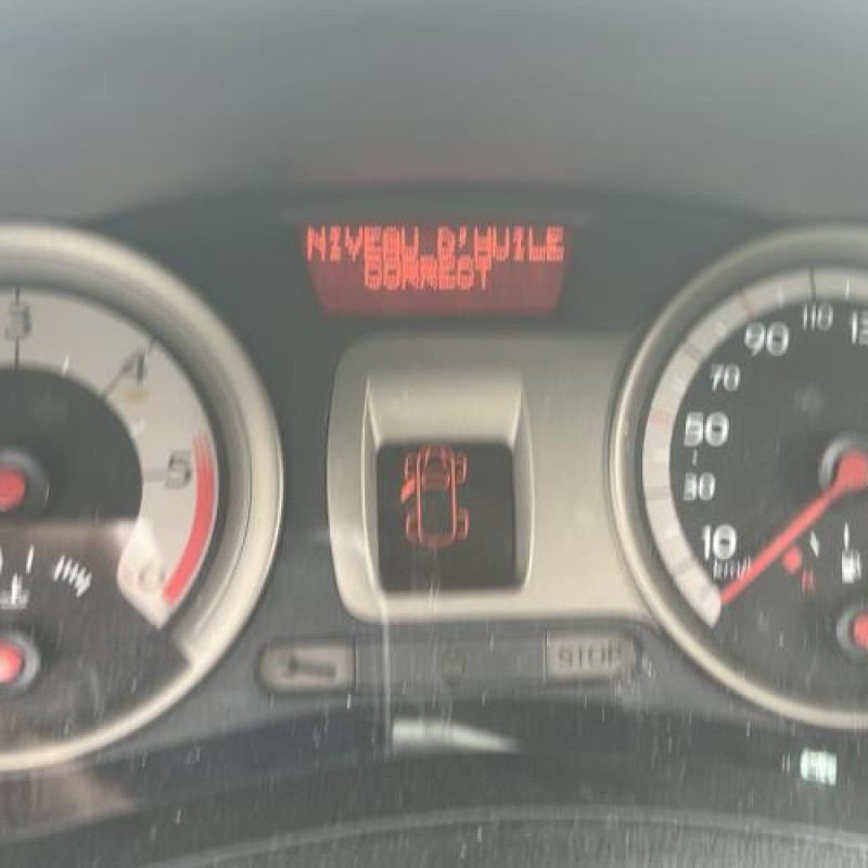 Boitier UCH RENAULT CLIO 3 Photo n°17