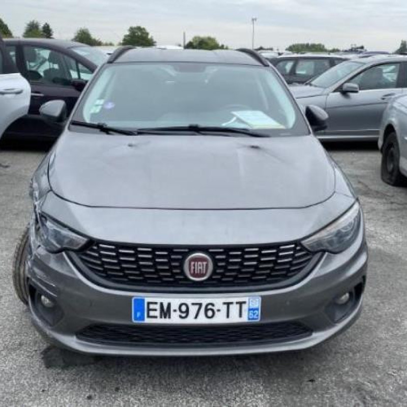 Bouton de warning FIAT TIPO 2 Photo n°13