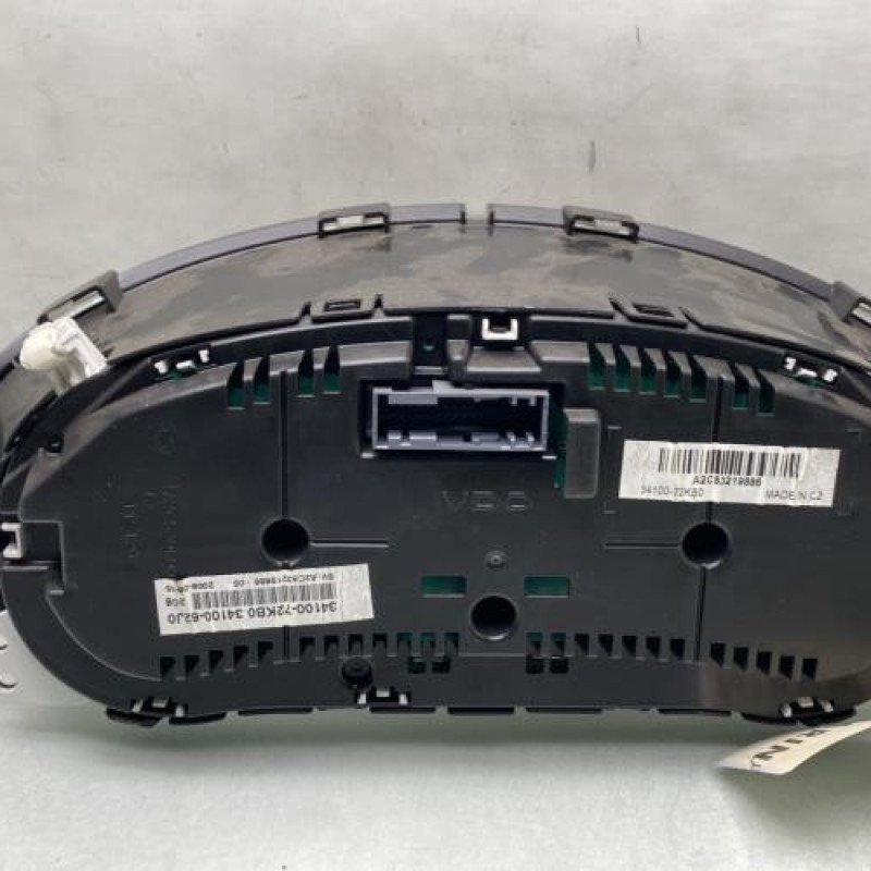 Compteur SUZUKI SWIFT 3 Photo n°2