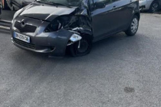 Malle/Hayon arriere TOYOTA YARIS 2