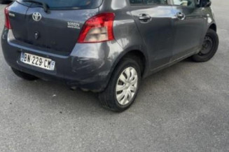 Malle/Hayon arriere TOYOTA YARIS 2
