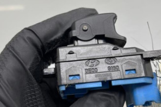 Interrupteur de leve vitre avant gauche KIA PICANTO 1