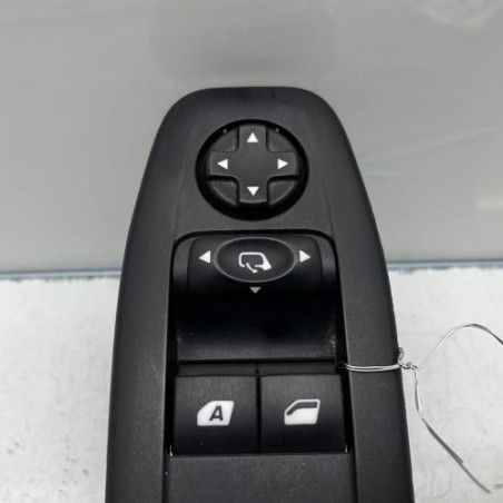 Interrupteur de leve vitre avant gauche PEUGEOT 208 1