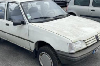 Commodo phare PEUGEOT 205