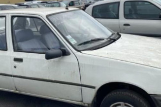 Commodo phare PEUGEOT 205
