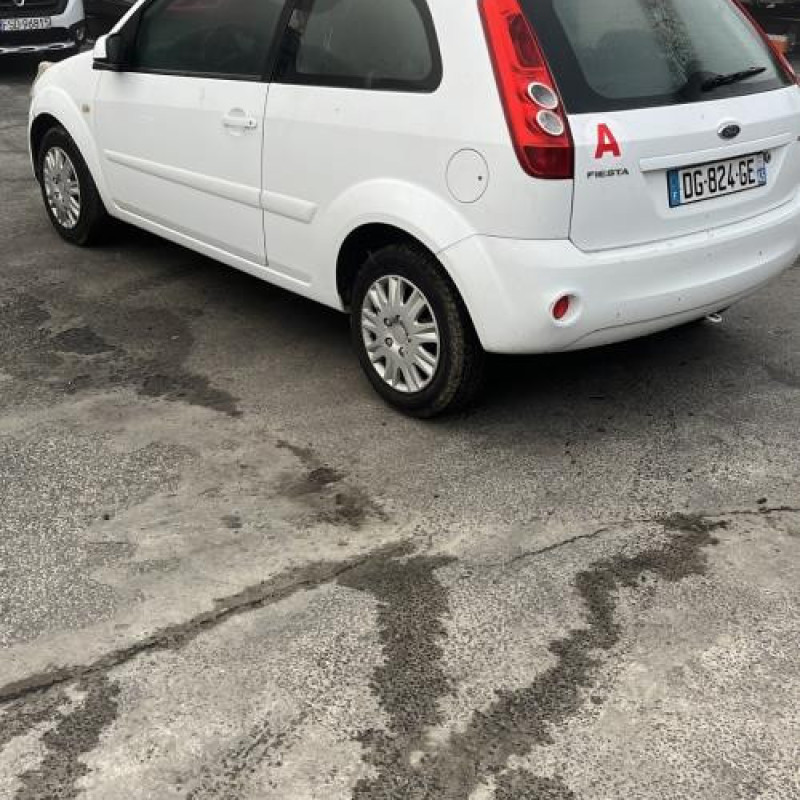 Retroviseur gauche FORD FIESTA 5 Photo n°9