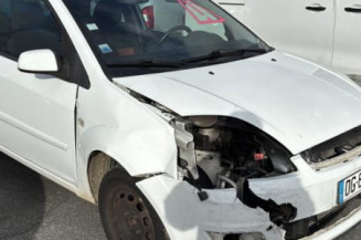 Retroviseur gauche FORD FIESTA 5
