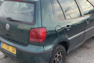 Retroviseur gauche VOLKSWAGEN POLO 3