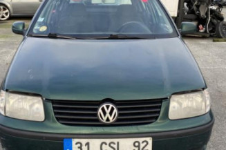 Retroviseur gauche VOLKSWAGEN POLO 3