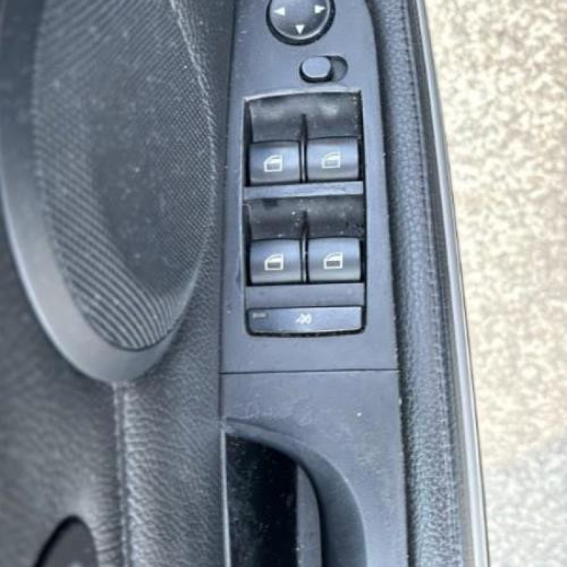 Porte arriere droit BMW SERIE 3 E90 Photo n°15