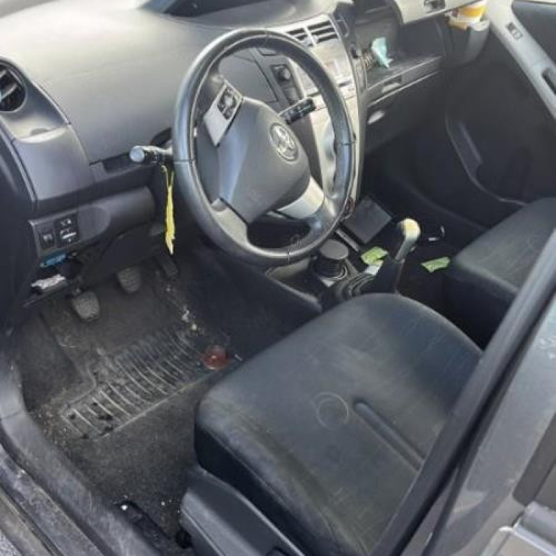 Porte arriere gauche TOYOTA YARIS 2 Photo n°14