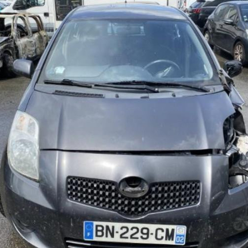 Porte arriere gauche TOYOTA YARIS 2 Photo n°20