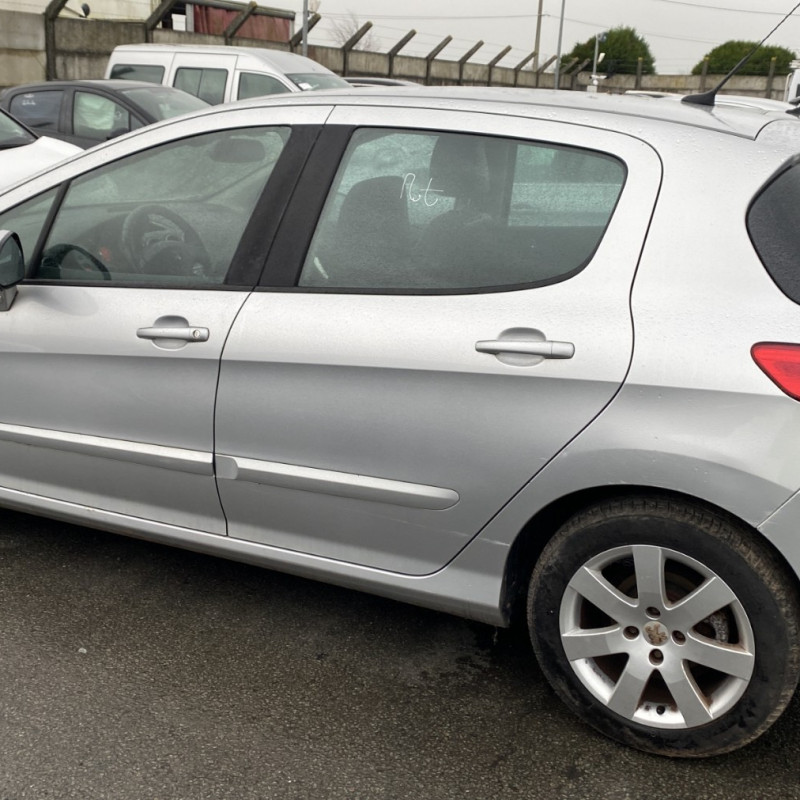 PEUGEOT 308 1 PHASE 2 1.6 HDI - 8V TURBO Photo n°7