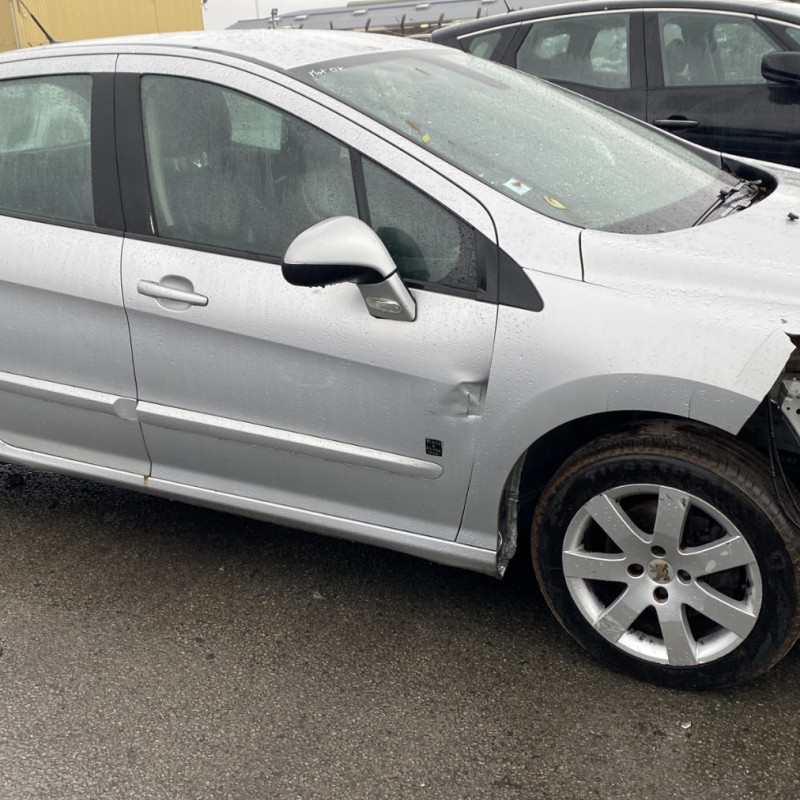 PEUGEOT 308 1 PHASE 2 1.6 HDI - 8V TURBO Photo n°8