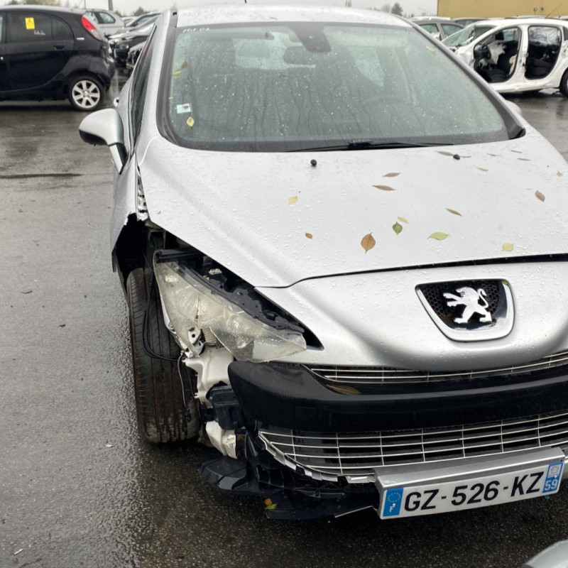 PEUGEOT 308 1 PHASE 2 1.6 HDI - 8V TURBO Photo n°9