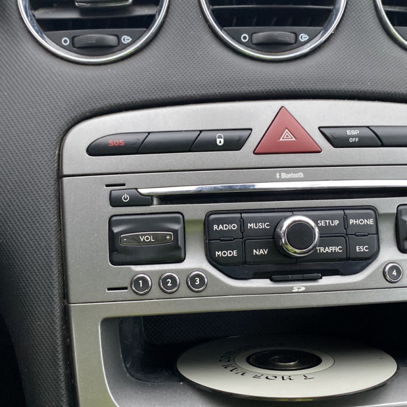 PEUGEOT 308 1 PHASE 2 1.6 HDI - 8V TURBO Photo n°17