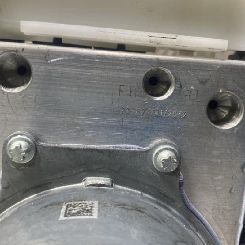 Bloc ABS (freins anti-blocage) LAND ROVER RANGE ROVER 5 Photo n°6