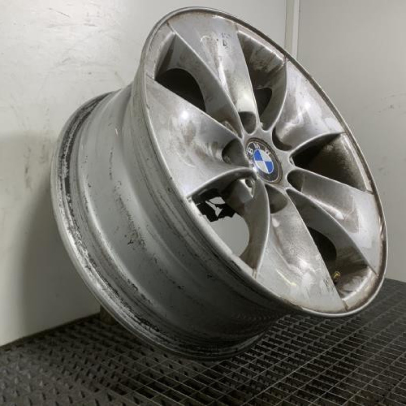 Jante BMW SERIE 3 E90 Photo n°3