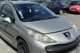 Pretensionneur de ceinture avant gauche PEUGEOT 207