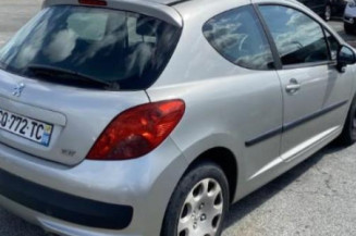 Pretensionneur de ceinture avant gauche PEUGEOT 207
