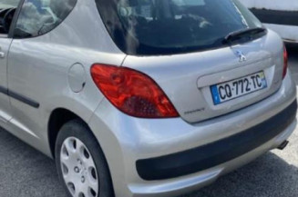 Pretensionneur de ceinture avant gauche PEUGEOT 207