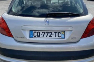 Pretensionneur de ceinture avant gauche PEUGEOT 207