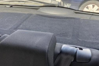 Pretensionneur de ceinture avant gauche PEUGEOT 207