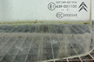 Vitre arriere droit CITROEN C4 PICASSO 1