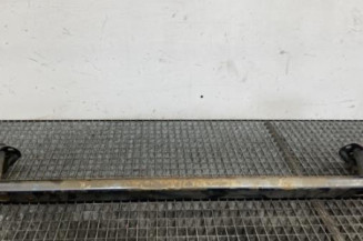 Renfort pare choc arriere (traverse) TOYOTA YARIS 2