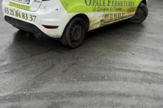 Aile avant droit FORD FIESTA 6