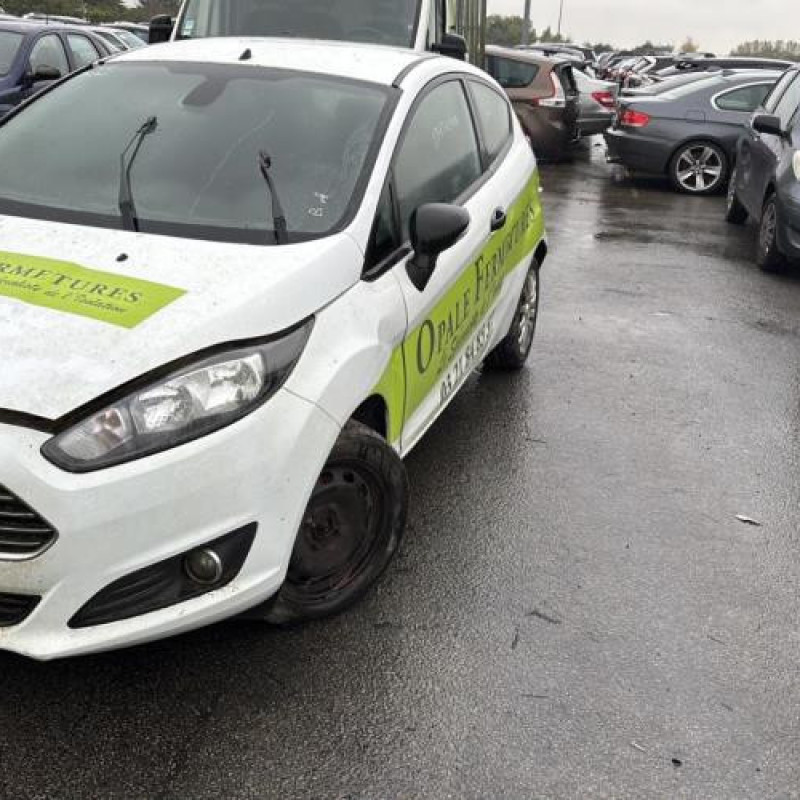 Aile avant droit FORD FIESTA 6 Photo n°17