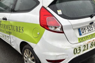 Aile avant droit FORD FIESTA 6