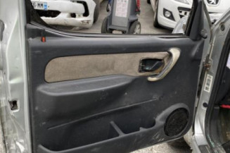 Calandre PEUGEOT PARTNER 1