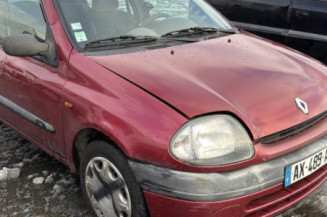 Aile avant gauche RENAULT CLIO 2