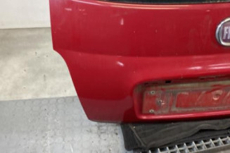 Malle/Hayon arriere FIAT 500 2