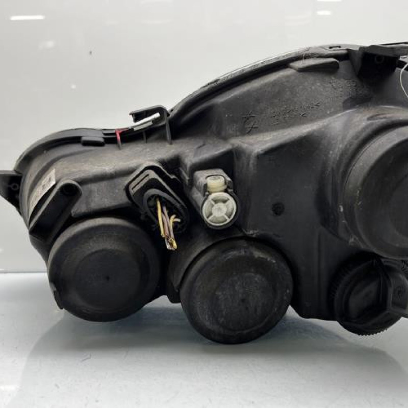 Optique avant principal droit (feux)(phare) VOLKSWAGEN POLO 4 Photo n°7