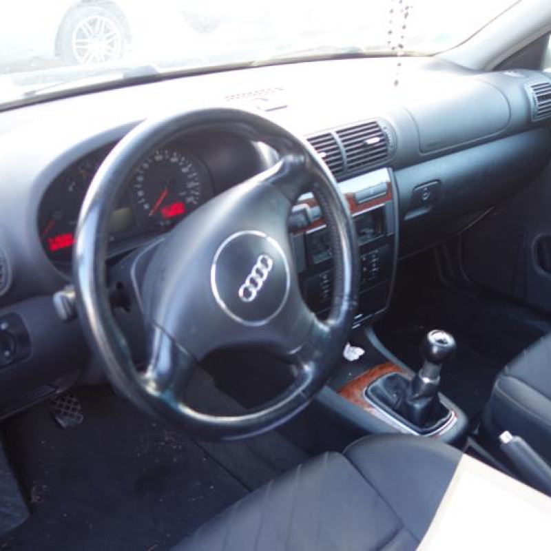 Porte arriere gauche AUDI A3 1 Photo n°7