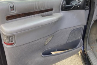Pare choc avant CHRYSLER GRAND VOYAGER 3