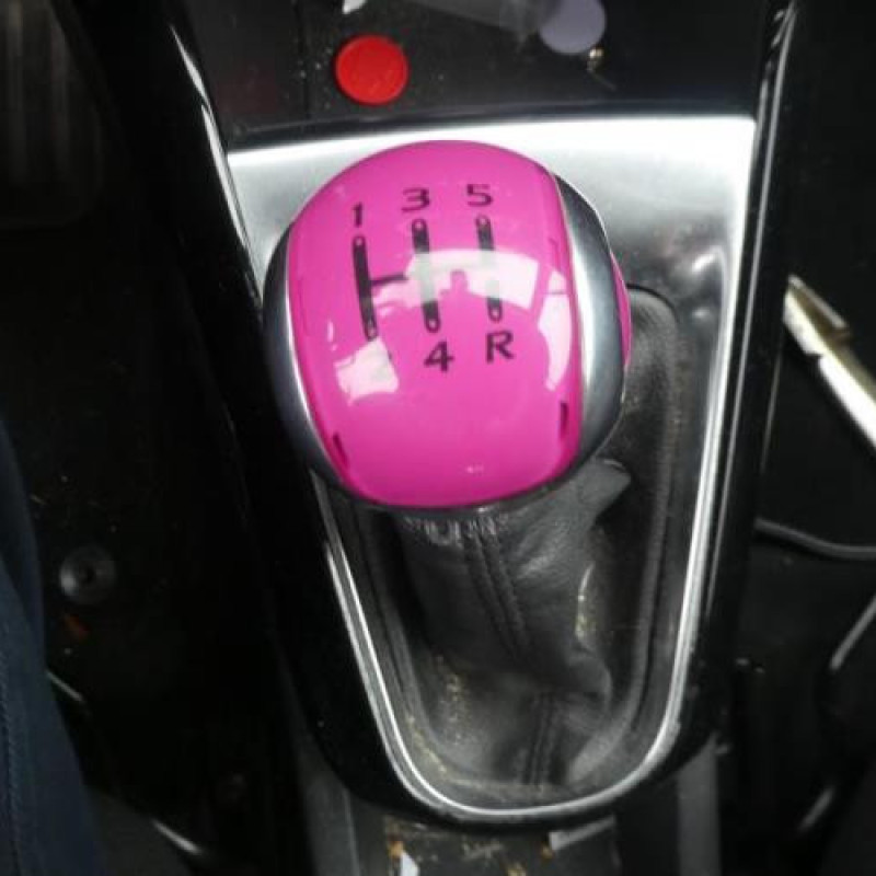 Ceinture avant droit CITROEN DS3 Photo n°8